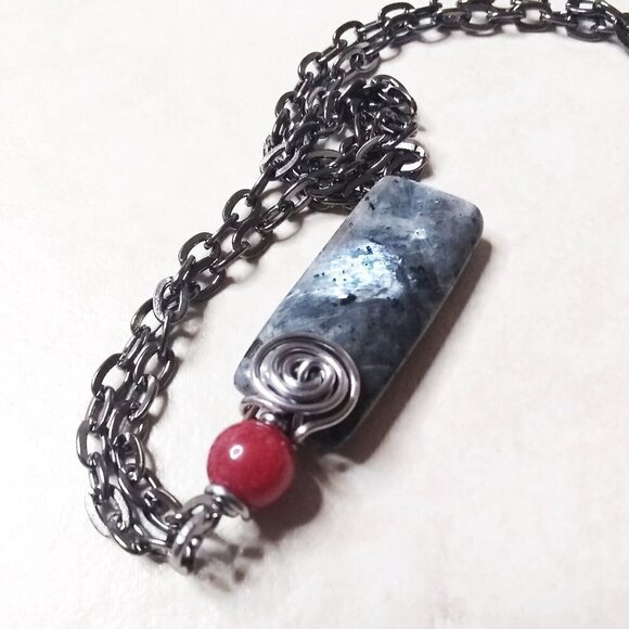 Black, Silver + Grey Norwegian Larvikite Bar Pendant + Gunmetal Black Chain - Picture 3 of 10